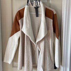 Super cute cardigan